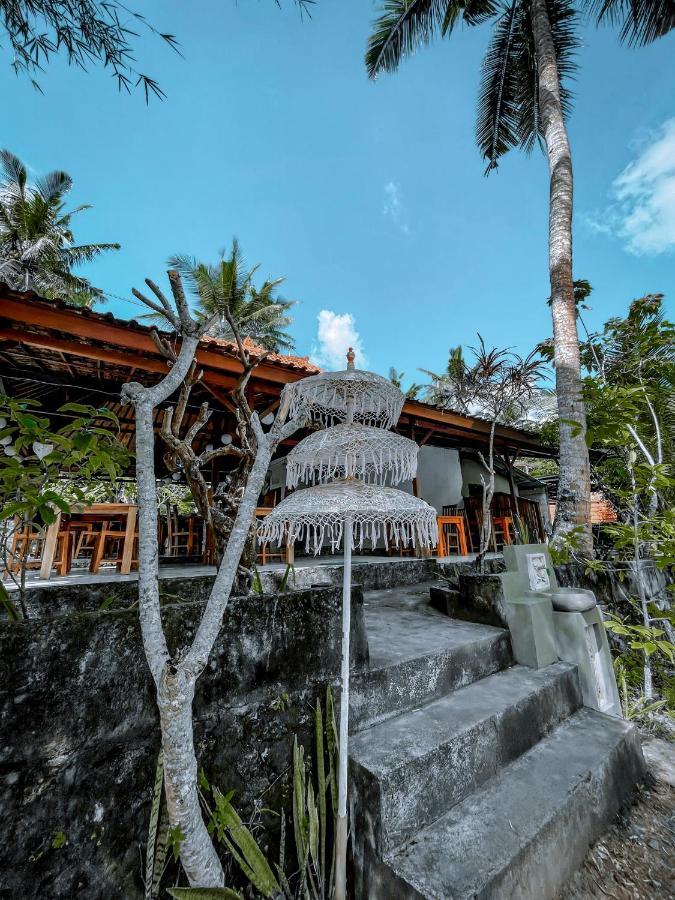 Mertha Sari Resto & Bungalow Klungkung Exterior foto